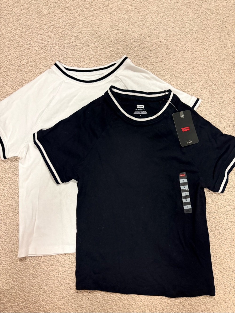 Levi's Black & White Contrast Trim Short Sleeve Tee